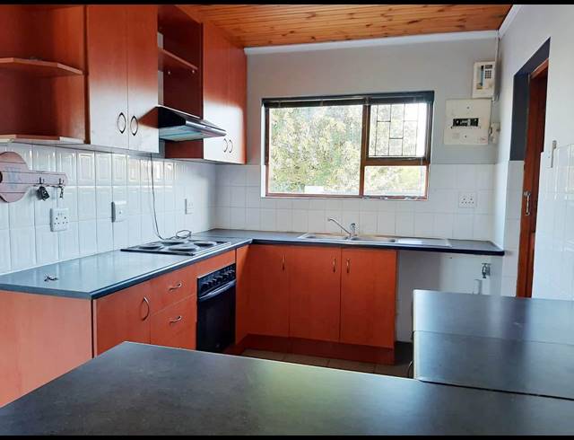 3 BEDROOM HOUSE RENTED IN CHARLO